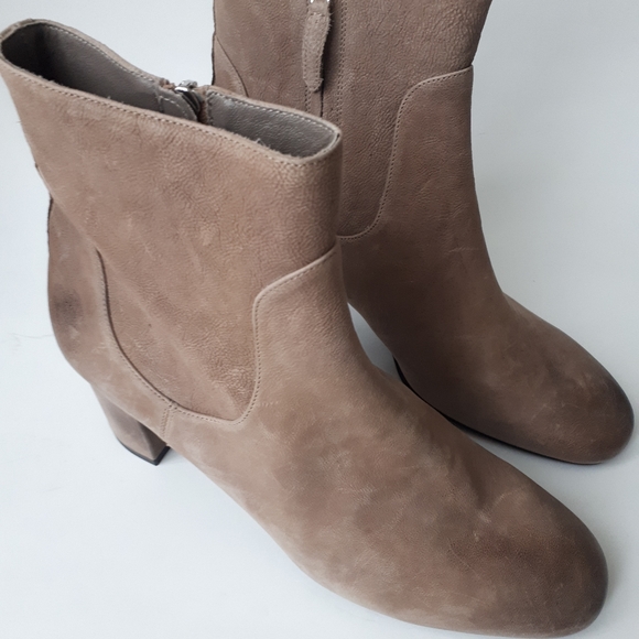 Grigiarancio | NWOT Leather Ankle Booties - Picture 4 of 13